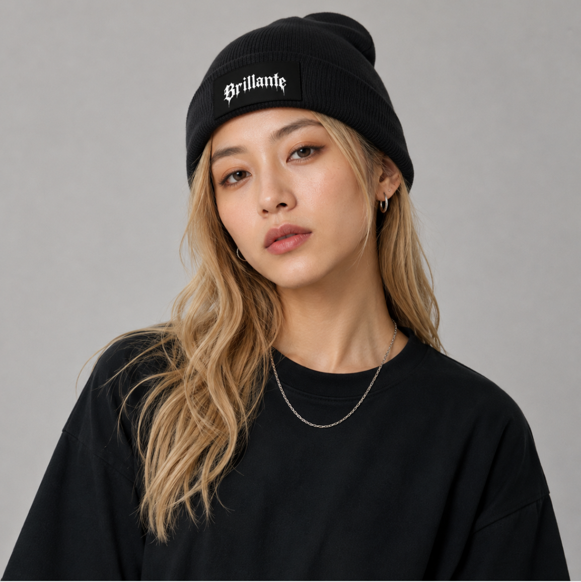 SIGNATURE GOTHIC BEANIE　ニット帽子