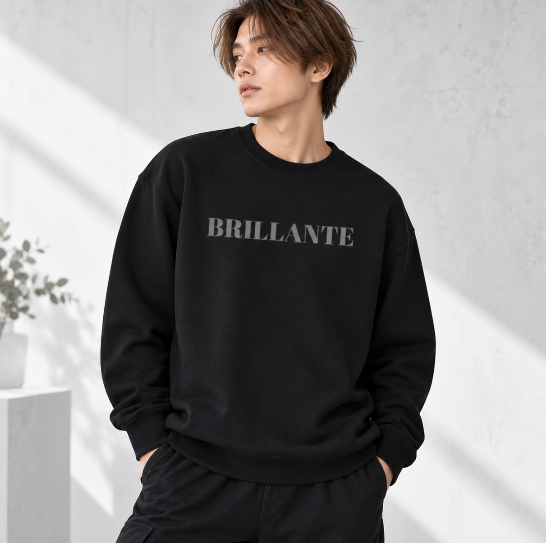 BRILLANTE ロゴ クルーネックスウェット｜ブラック・ホワイト・グレー・ネイビ（ユニセックス）