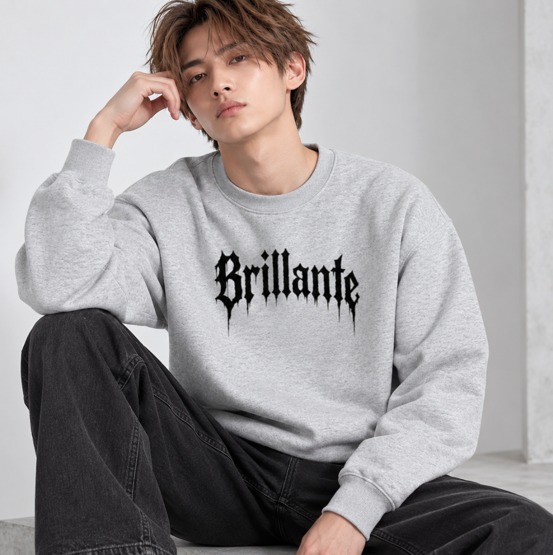 BRILLANTE Gothic Logo オーバーサイズスウェット　グレー/ベージュ/ブラック